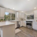 Building 3, upper DADU - large full kitchen, completely remodeled